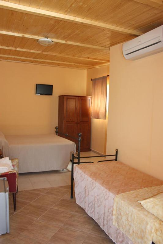 Agriturismo Ghiritina Francavilla di Sicilia Exterior foto